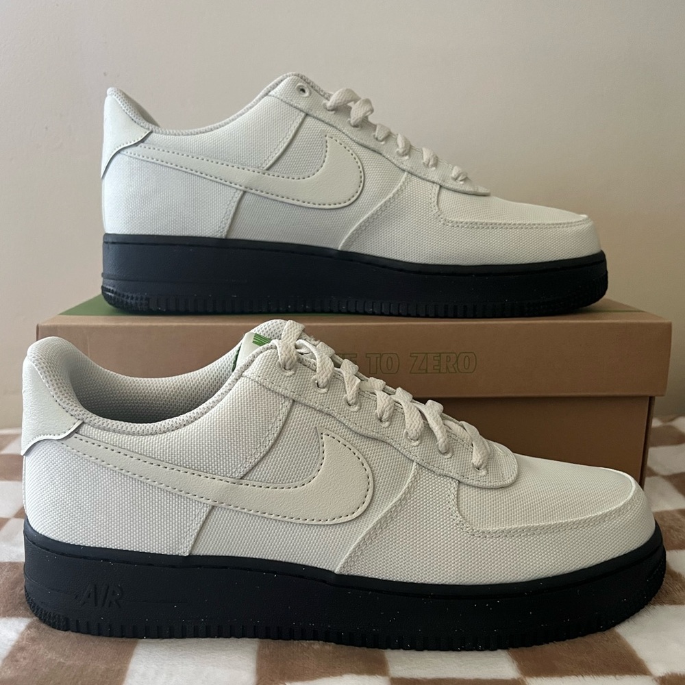 Nike Air Force 1 ‘07 LV8 Sneakers Chlorophyll/Black FJ4160-002 Men’s Sz 10 BNIB